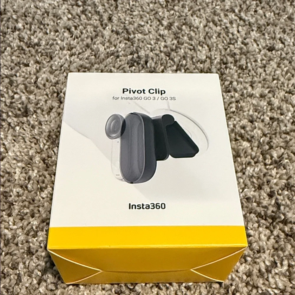 *NEW* Insta360 GO 3S 128GB Digital Camera w/ *NEW* Accessories